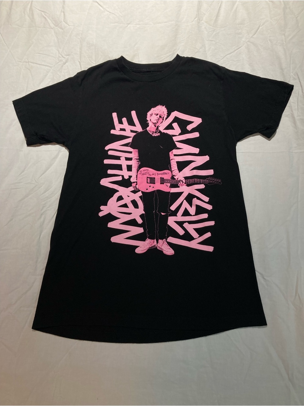 Machine Gun Kelly Tickets to my down fall t-shirt. Men’s size medium